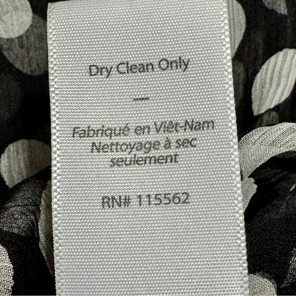 Elizabeth and James 100% Silk Black and White Polka Dot Button Front Blouse Top - Picture 13 of 15